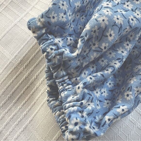 H & M Babydoll Smocked Coquette Powder Blue Floral Peasant Boho Blouse Size M - Picture 11 of 12